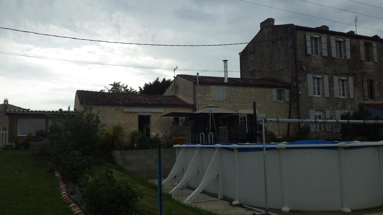 Le Logis Du Bouil Acomodação com café da manhã Champagne  Exterior foto